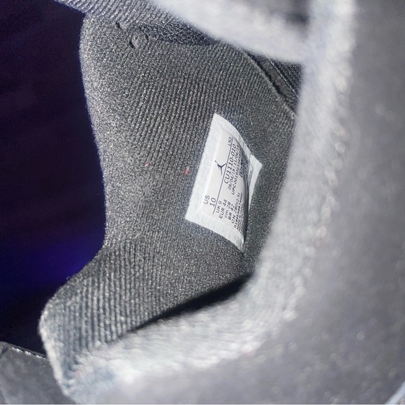 Jordan 4 Retro Black Cats - Picture 7 of 9